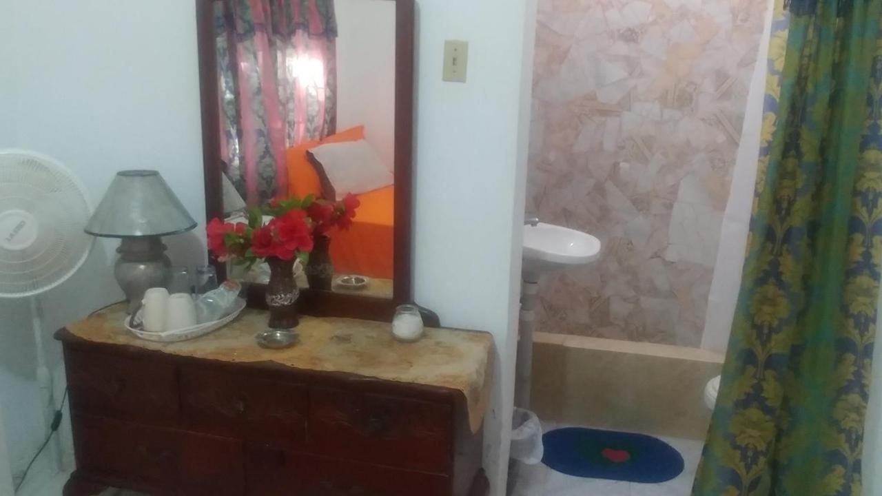 Fay Guest House Νεγκρίλ Εξωτερικό φωτογραφία